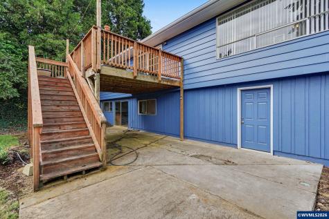 4094 Barrett Street S Salem OR 97302