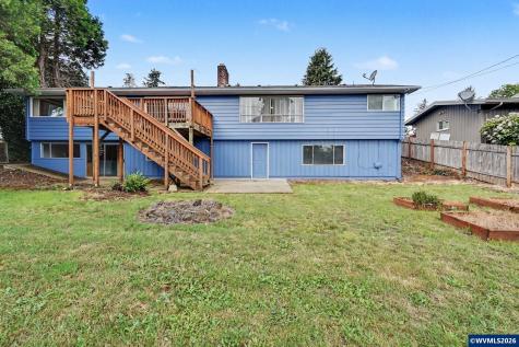 4094 Barrett Street S Salem OR 97302