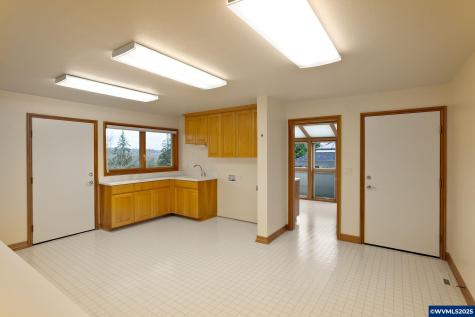 3485 Cherokee Drive S Salem OR 97302