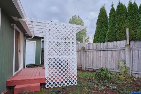 1202 Leo Street NE Keizer OR 97303
