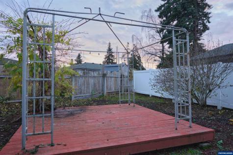 1202 Leo Street NE Keizer OR 97303
