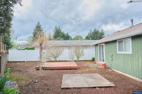 1202 Leo Street NE Keizer OR 97303
