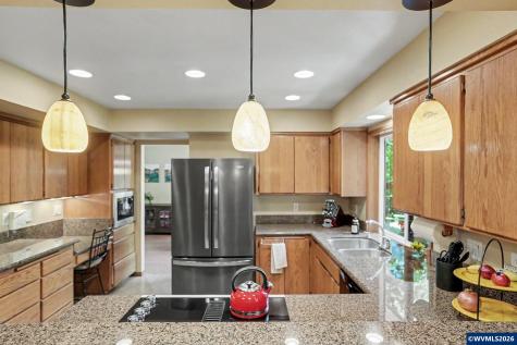 1755 Cumulus Court NW Salem OR 97304