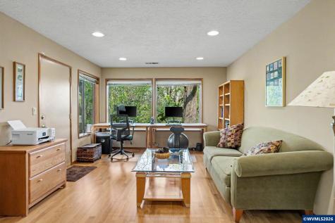 1755 Cumulus Court NW Salem OR 97304