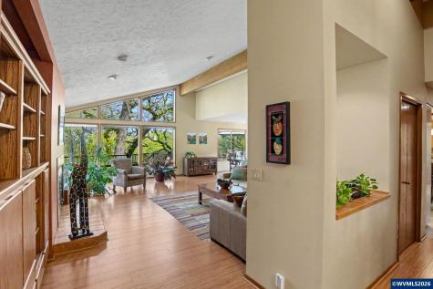 1755 Cumulus Court NW Salem OR 97304