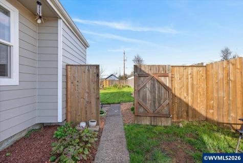 1530 Maple Street SW Albany OR 97321