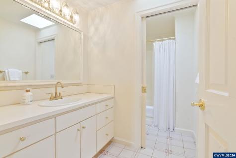 481 NW Douglas Street Dallas OR 97338