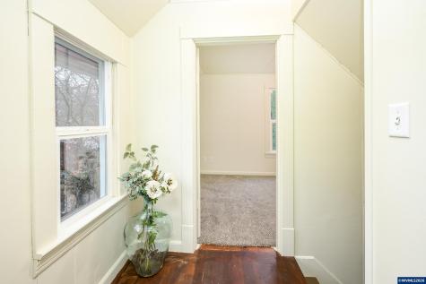 119 NE Kingwood Drive Mcminnville OR 97128