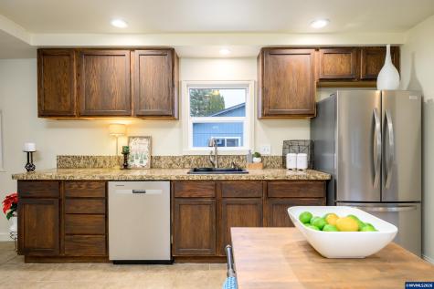 119 NE Kingwood Drive Mcminnville OR 97128