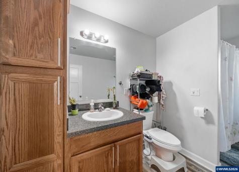 3485 NE Alexander Lane Albany OR 97321