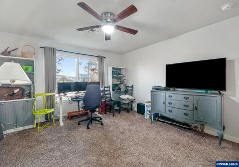 3485 NE Alexander Lane Albany OR 97321
