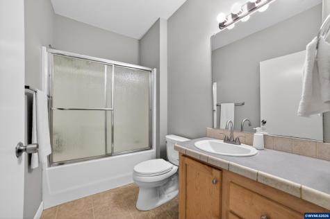 5714 Crooked Finger Road NE Scotts Mills OR 97375