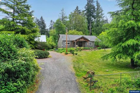 5714 Crooked Finger Road NE Scotts Mills OR 97375