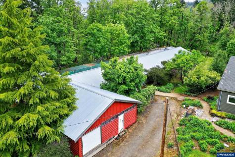 5714 Crooked Finger Road NE Scotts Mills OR 97375