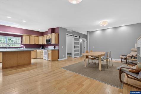 5714 Crooked Finger Road NE Scotts Mills OR 97375