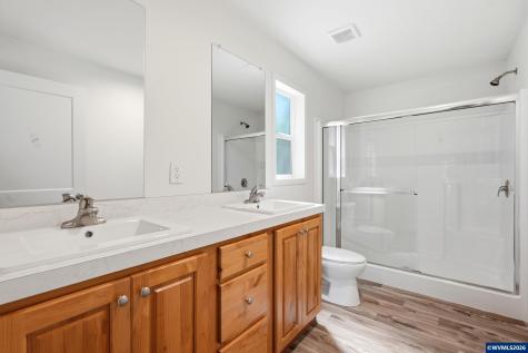 620 N Wayside Lp Otis OR 97368