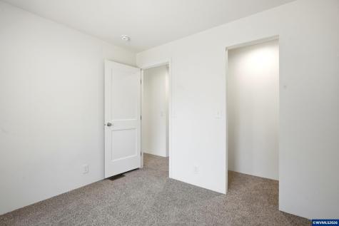 620 N Wayside Lp Otis OR 97368