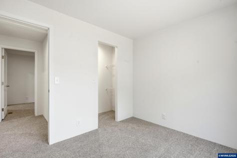 620 N Wayside Lp Otis OR 97368