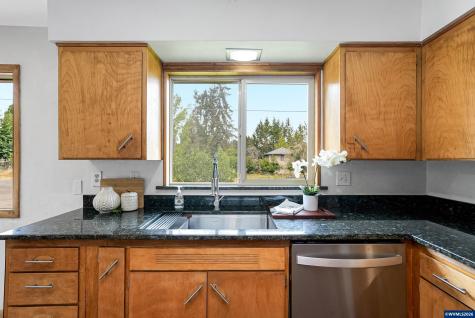 5300 SW Whitby Avenue Corvallis OR 97333-1303