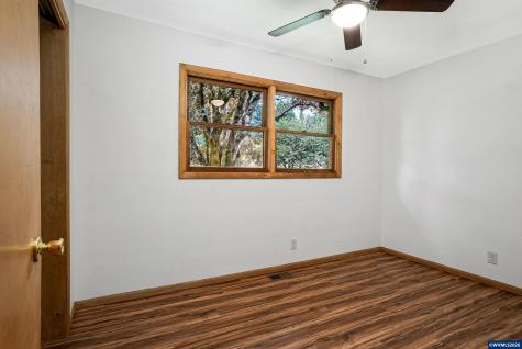 5300 SW Whitby Avenue Corvallis OR 97333-1303
