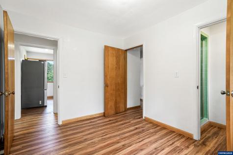 5300 SW Whitby Avenue Corvallis OR 97333-1303