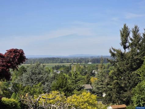 Model C Snowbird Court NW Salem OR 97304