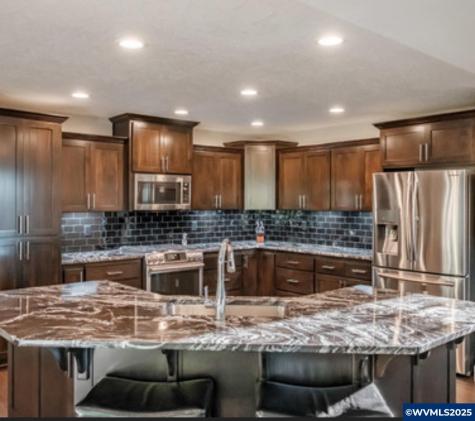 38802 NW Garden Drive Scio OR 97374