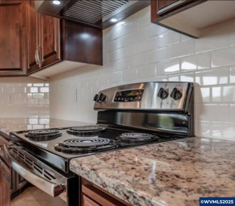 38802 NW Garden Drive Scio OR 97374