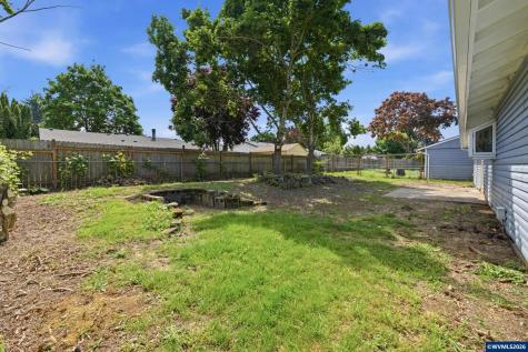 4658 Squire Court NE Salem OR 97301