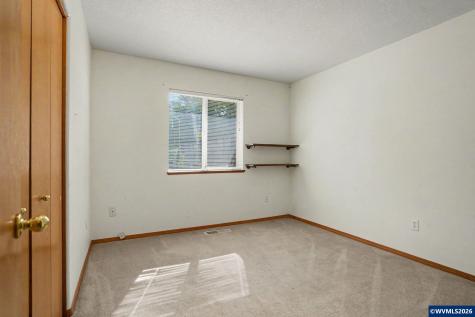 221 W Lincoln Street Carlton OR 97111
