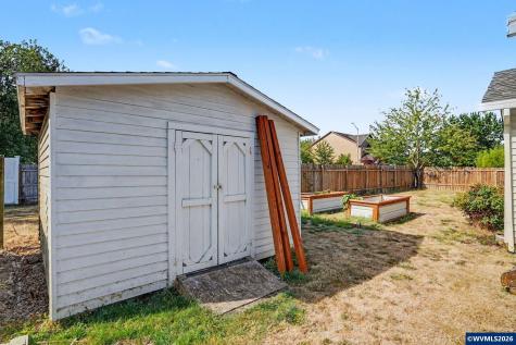221 W Lincoln Street Carlton OR 97111