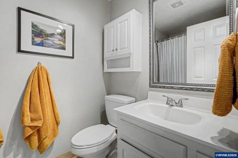 1036 Charlene Street S Salem OR 97306