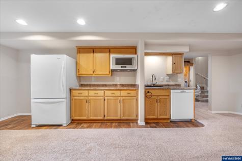 1290 Linnwood Drive NE Albany OR 97322