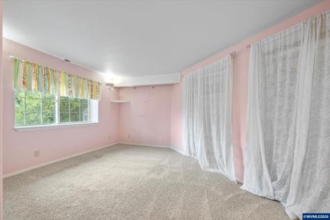 1290 Linnwood Drive NE Albany OR 97322