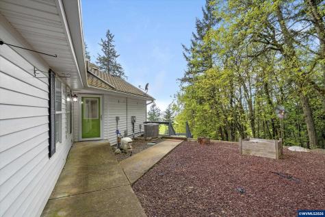 1290 Linnwood Drive NE Albany OR 97322