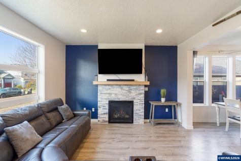 3824 Ryunkin Street SE Albany OR 97322
