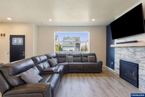 3824 Ryunkin Street SE Albany OR 97322