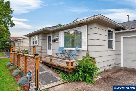 1300 Vine Street SW Albany OR 97321
