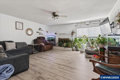1300 Vine Street SW Albany OR 97321