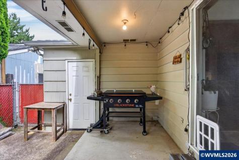 1300 Vine Street SW Albany OR 97321