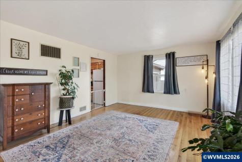 1300 Vine Street SW Albany OR 97321