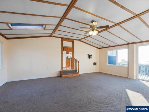 3505 NE Quay Avenue Lincoln City OR 97367