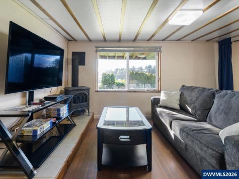 3505 NE Quay Avenue Lincoln City OR 97367