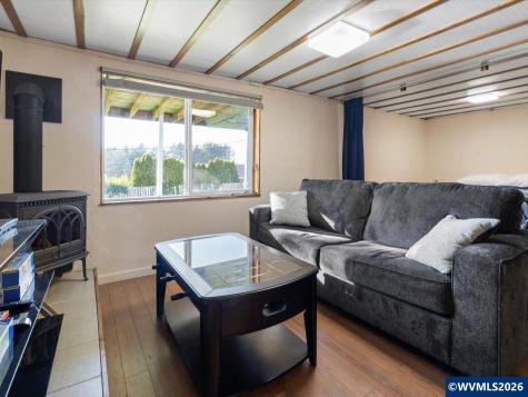 3505 NE Quay Avenue Lincoln City OR 97367