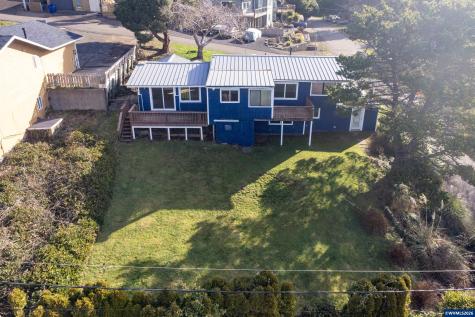 3505 NE Quay Avenue Lincoln City OR 97367