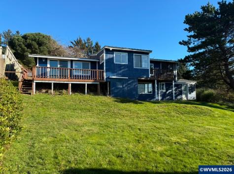 3505 NE Quay Avenue Lincoln City OR 97367