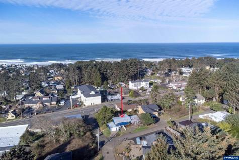 3505 NE Quay Avenue Lincoln City OR 97367