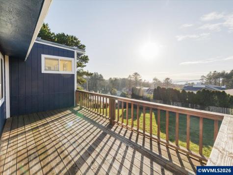 3505 NE Quay Avenue Lincoln City OR 97367