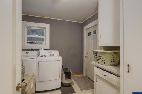 307 Sherman Street Amity OR 97101