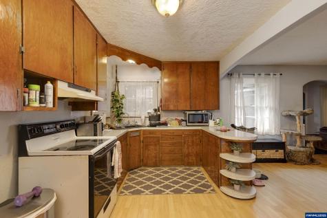 307 Sherman Street Amity OR 97101